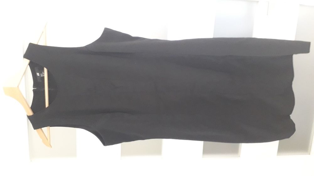 Mała czarna H&M 42