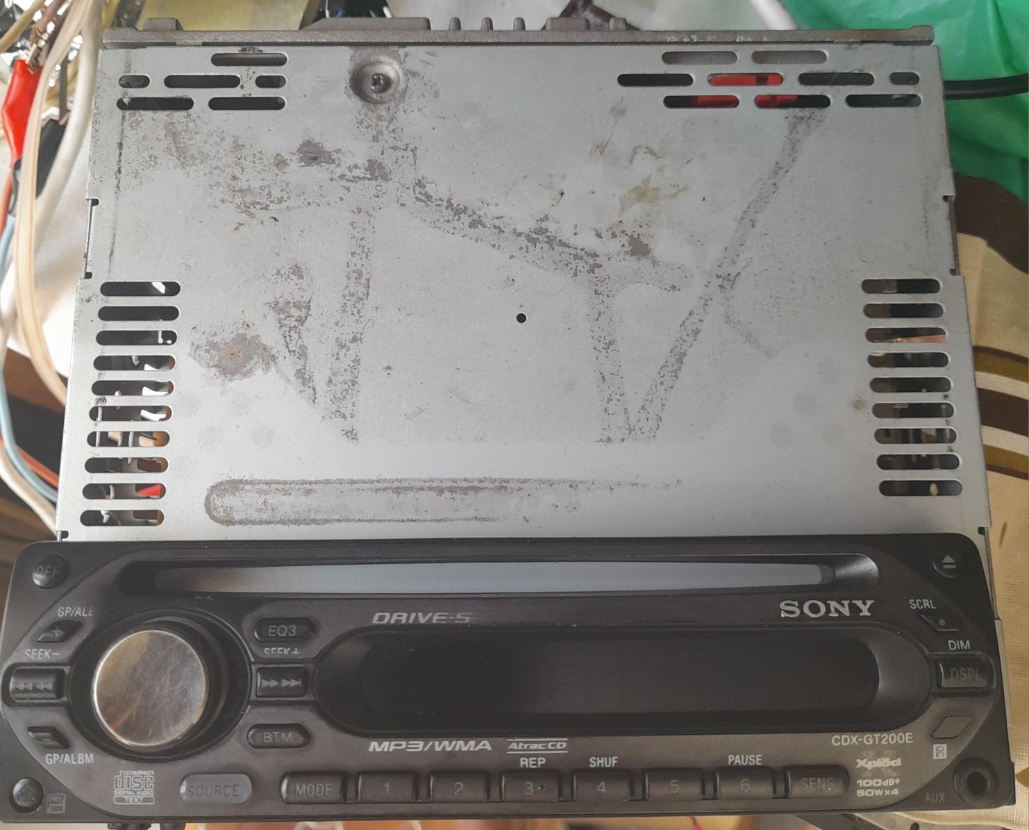 Автомагнитола Sony gt200e