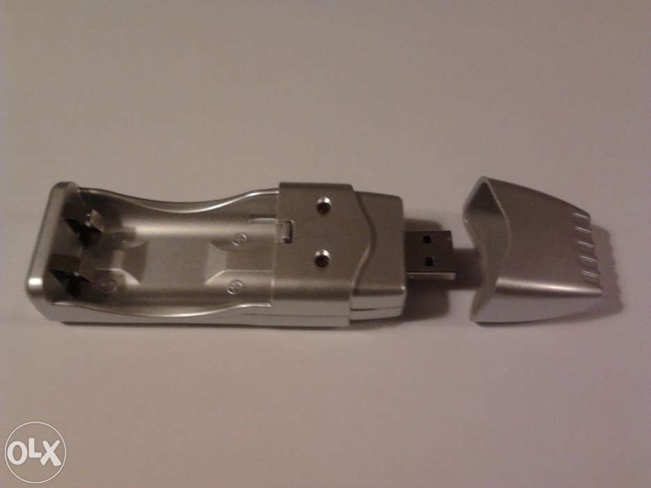 Carregador pilhas USB