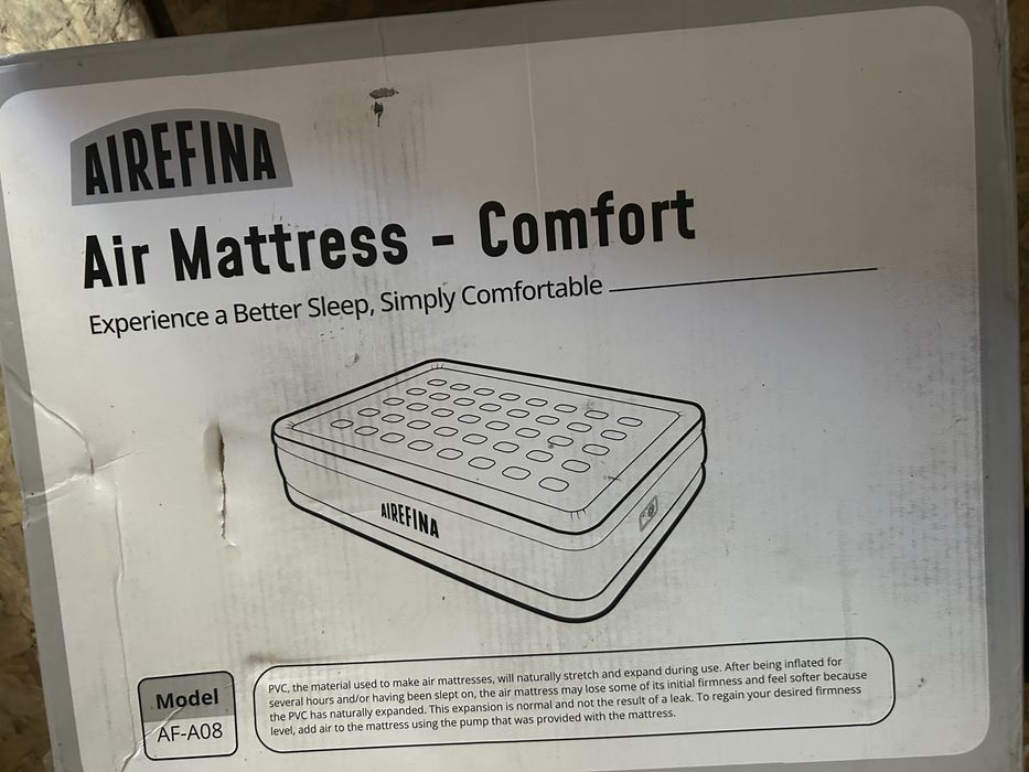 Матрац зі встроєним насосом