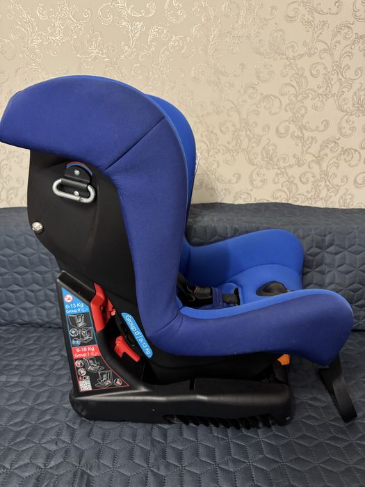 Автокрісло дитяче Chicco cosmos 0-18 кг, синє