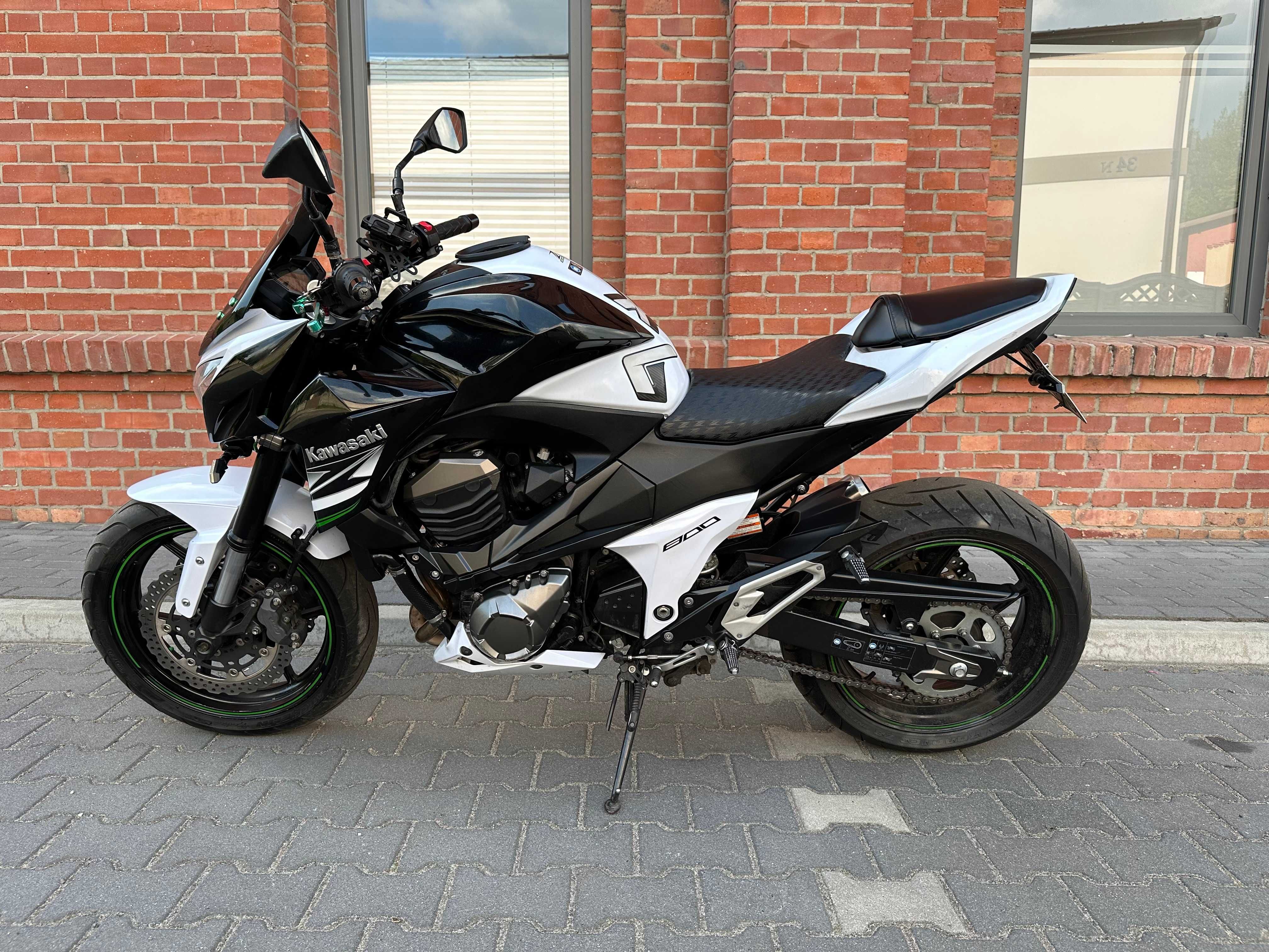 Kawasaki Z800, 2013r, Zadbana. Wydech Dominator, Zarejestrowana