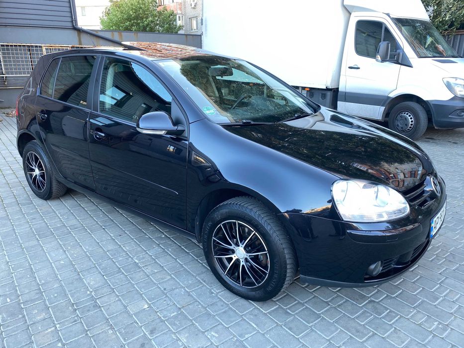 Продам Volkswagen Golf 2007 р. не фарбований, гарна комплектація