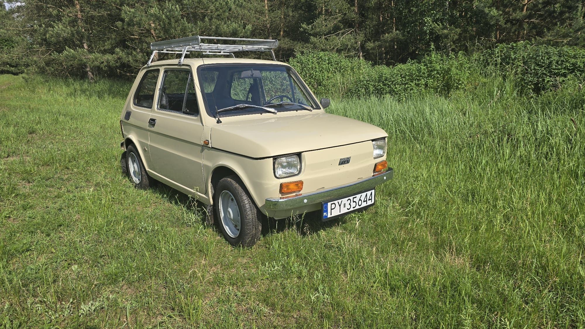 Fiat 126p 1979 • 600ccm • 70 000 km • Dachowy bagażnik + hak + przycze