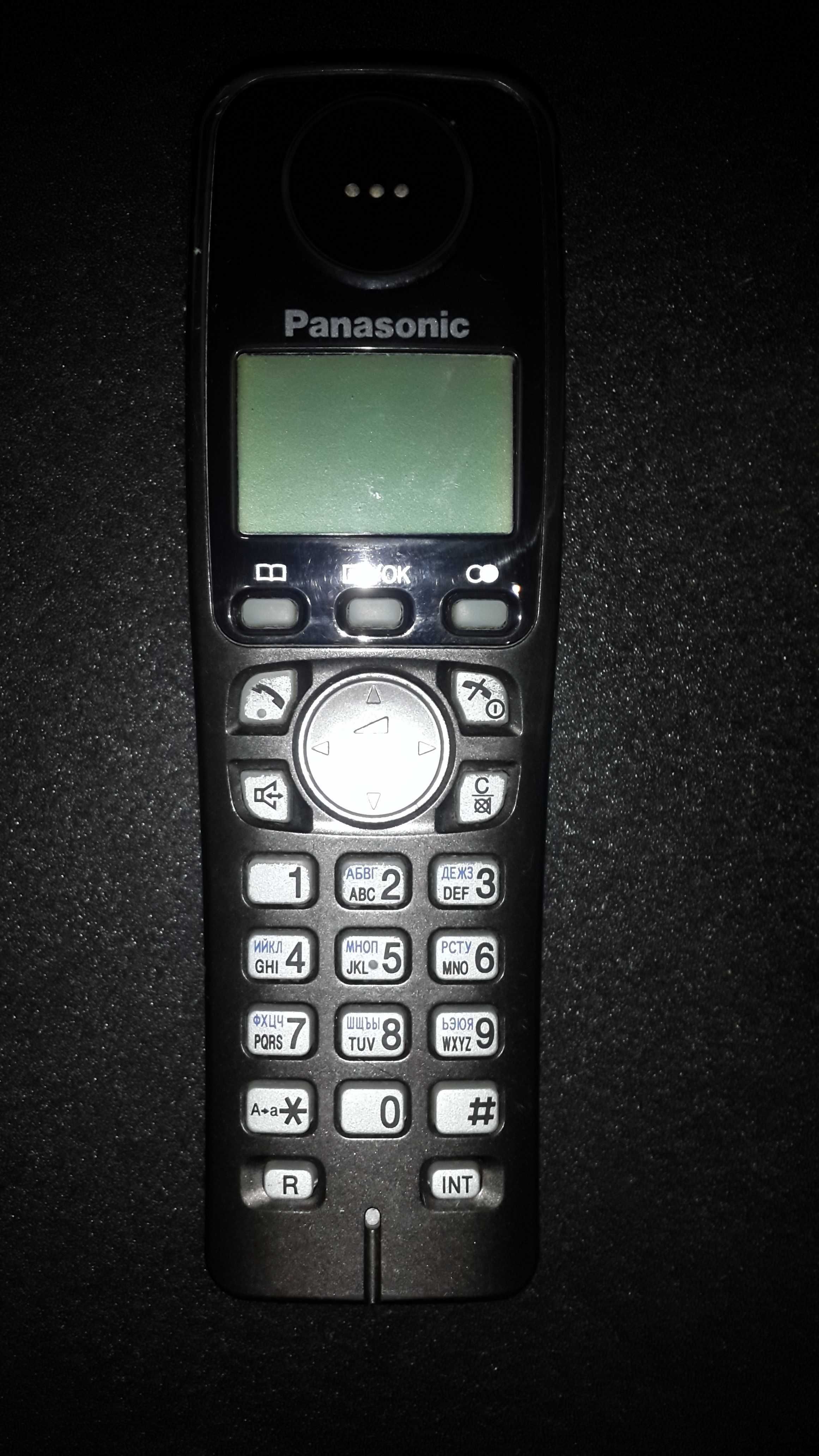 Телефон / радиотелефон Panasonic KX-TG7228UA с автоответчиком