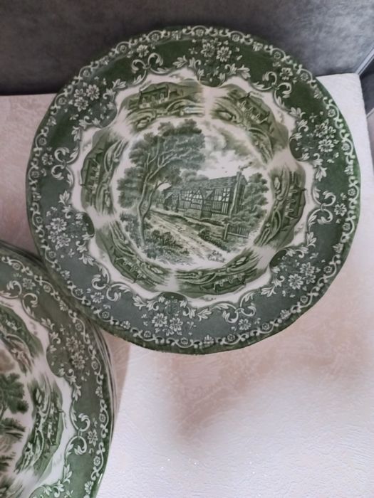 Тарелки старая Англия каждая