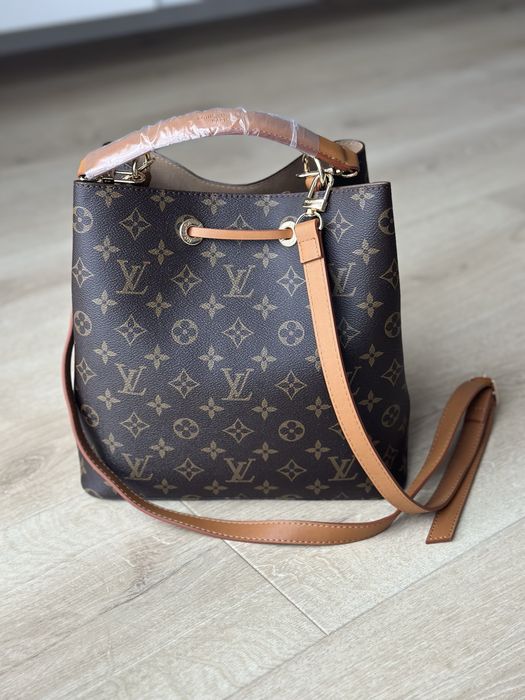 Torebka Louis Vuitton Petit Noe