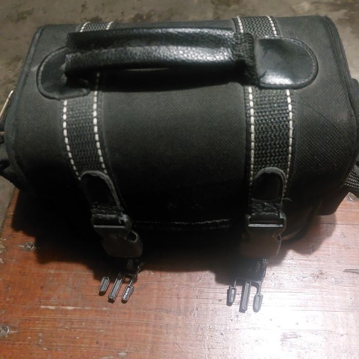 Продам сумку від фото Cаnon та світофільтри