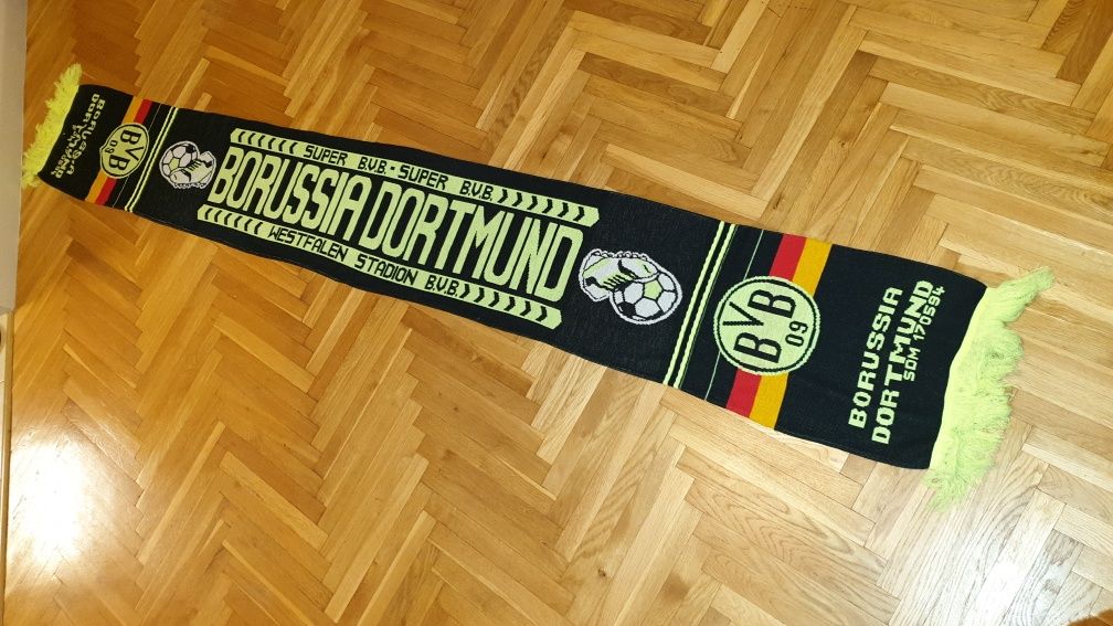 Szalik jumbo Borussia Dortmund