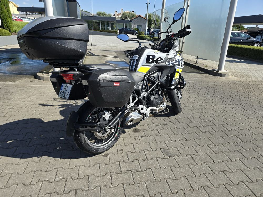 Mota Benelli TRK 502