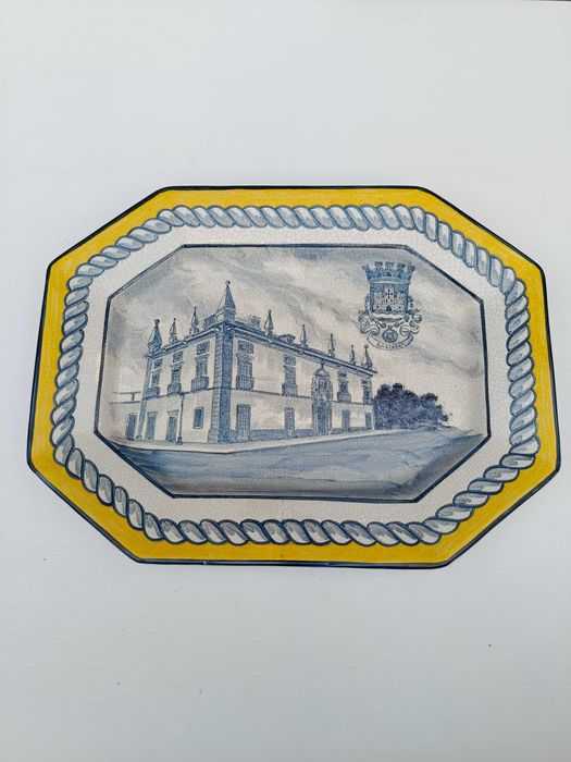 Travessa Santarém cerâmica Caldas da Rainha 37,5 cm Assinada