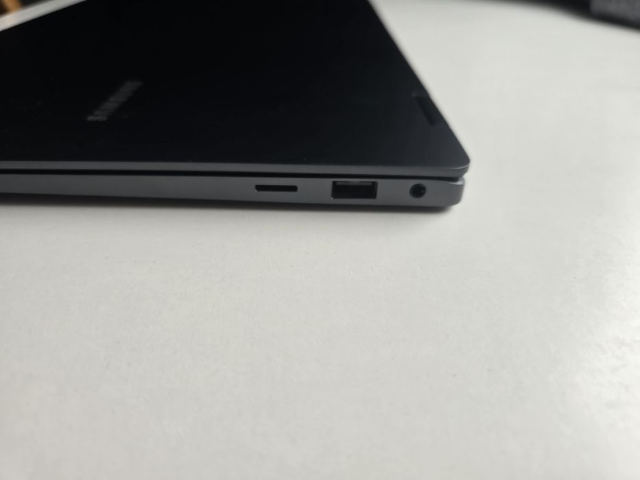 Samsung Galaxy book 3 360 15.6 16/1TB