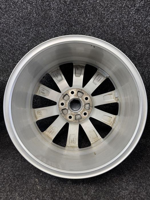 5X130  8.5R19  Volkswagen Touareg