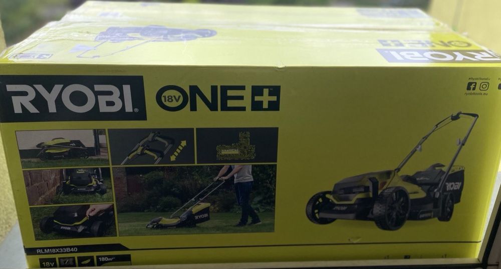 Kosiarka Ryobi RLM18X33B40