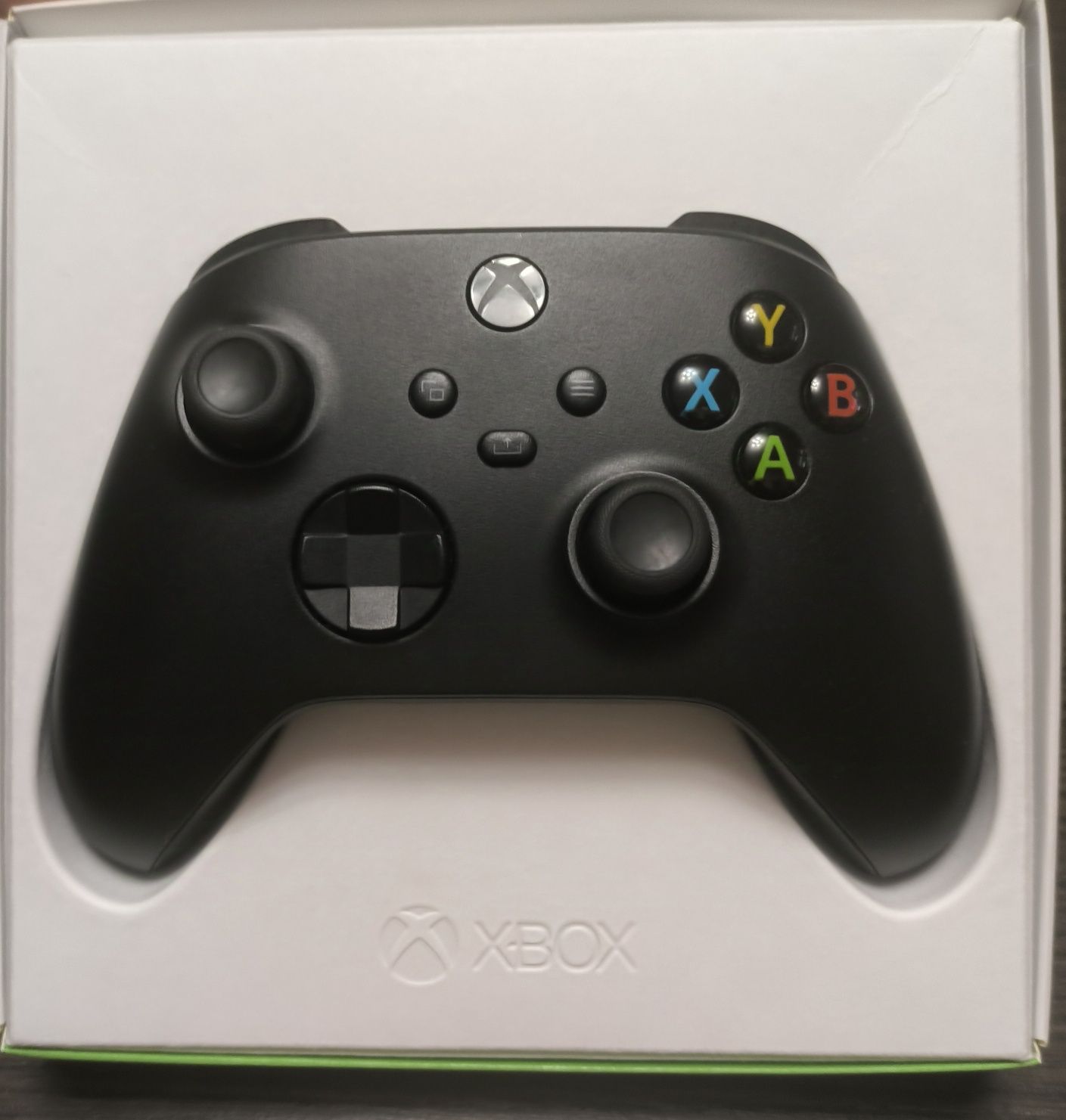 Xbox Wireless Controller Carbon Black + USB-C Cable