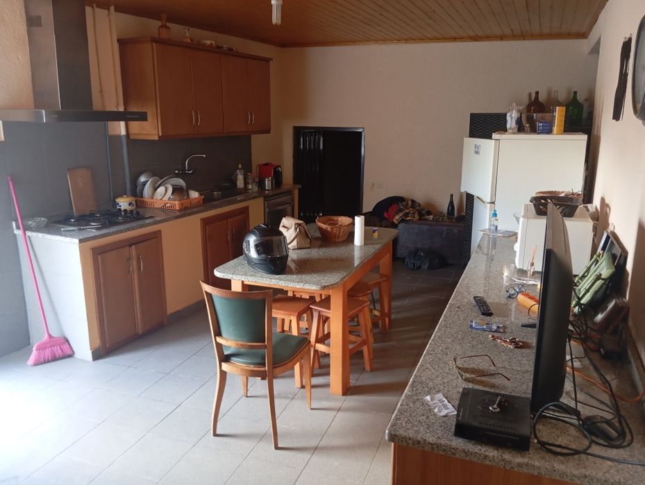 Venda moradia aldeia Lebução