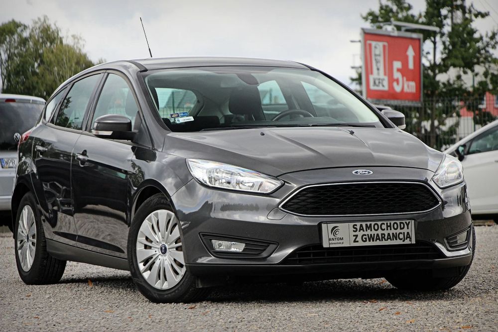 Ford Focus SALON POLSKA Podgrzewane Fotele i Szyba Serwisowany w ASO