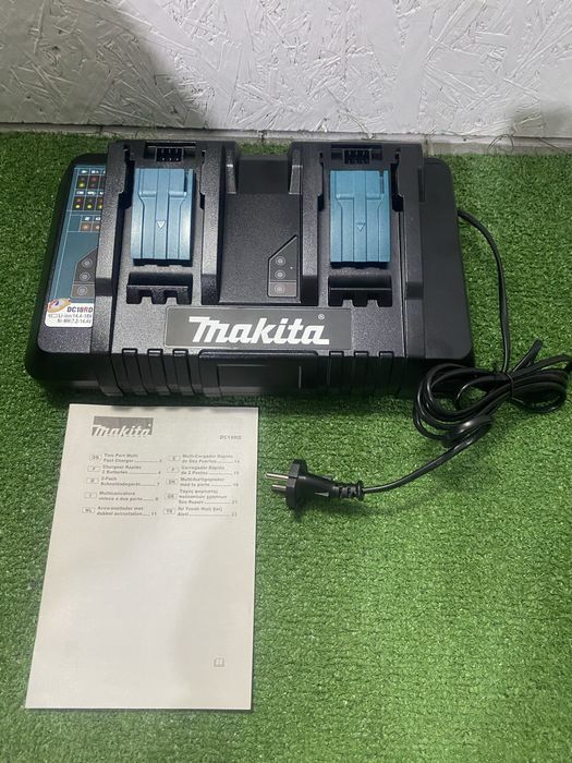 Зарядний пристрій Makita DC18RD оригінал макіта
