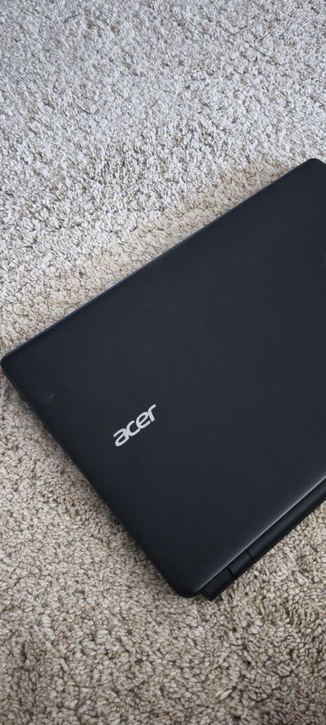 Acer Aspire E1-510 – 8 GB RAM | 512 GB SSD | Linux Mint  Pronto a usar