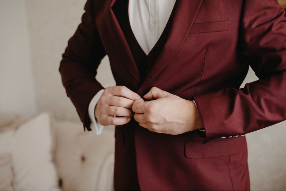 Костюм класичний трійка