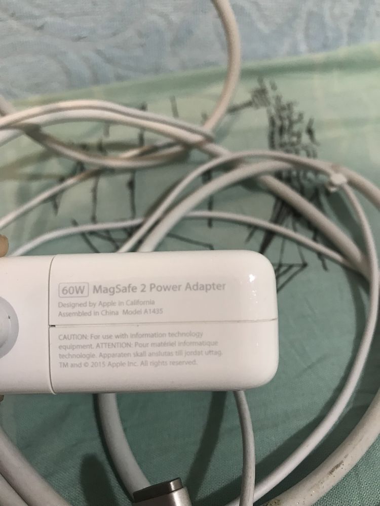 Блок живлення Apple MagSafe 2 Power Adapter 60W