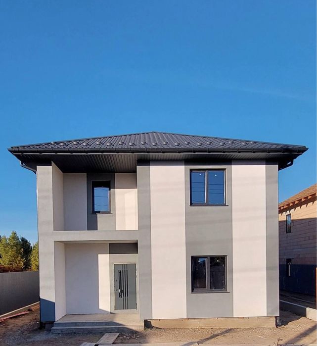 Продам МЕГАЯКІСНИЙ будинок, ТОП-локація. 6 соток