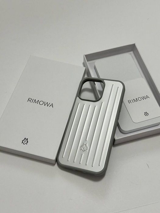 Чехол iPhone Rimowa 16 pro max premium