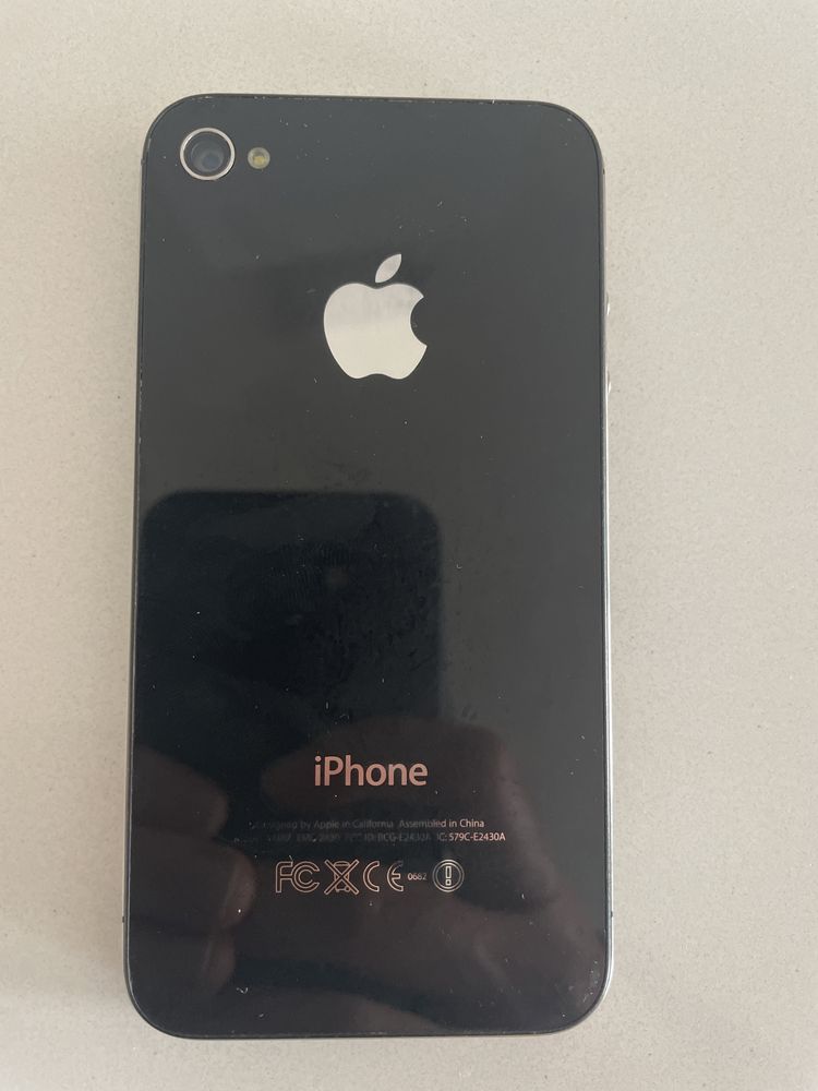 Iphone 4 - usado com poucas marcas