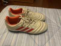 Chuteiras futebol Adidas 44