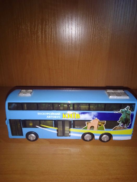 Іграшка дитяча автобус