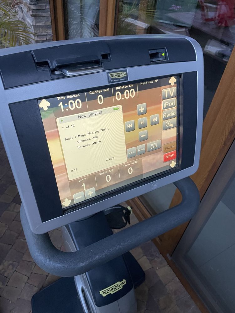 Rowerek stacjonarny TechnoGym