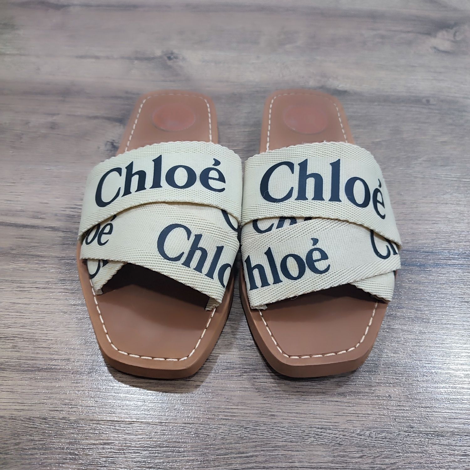 Босоніжки шльопанці Chloe 39-40 розмір