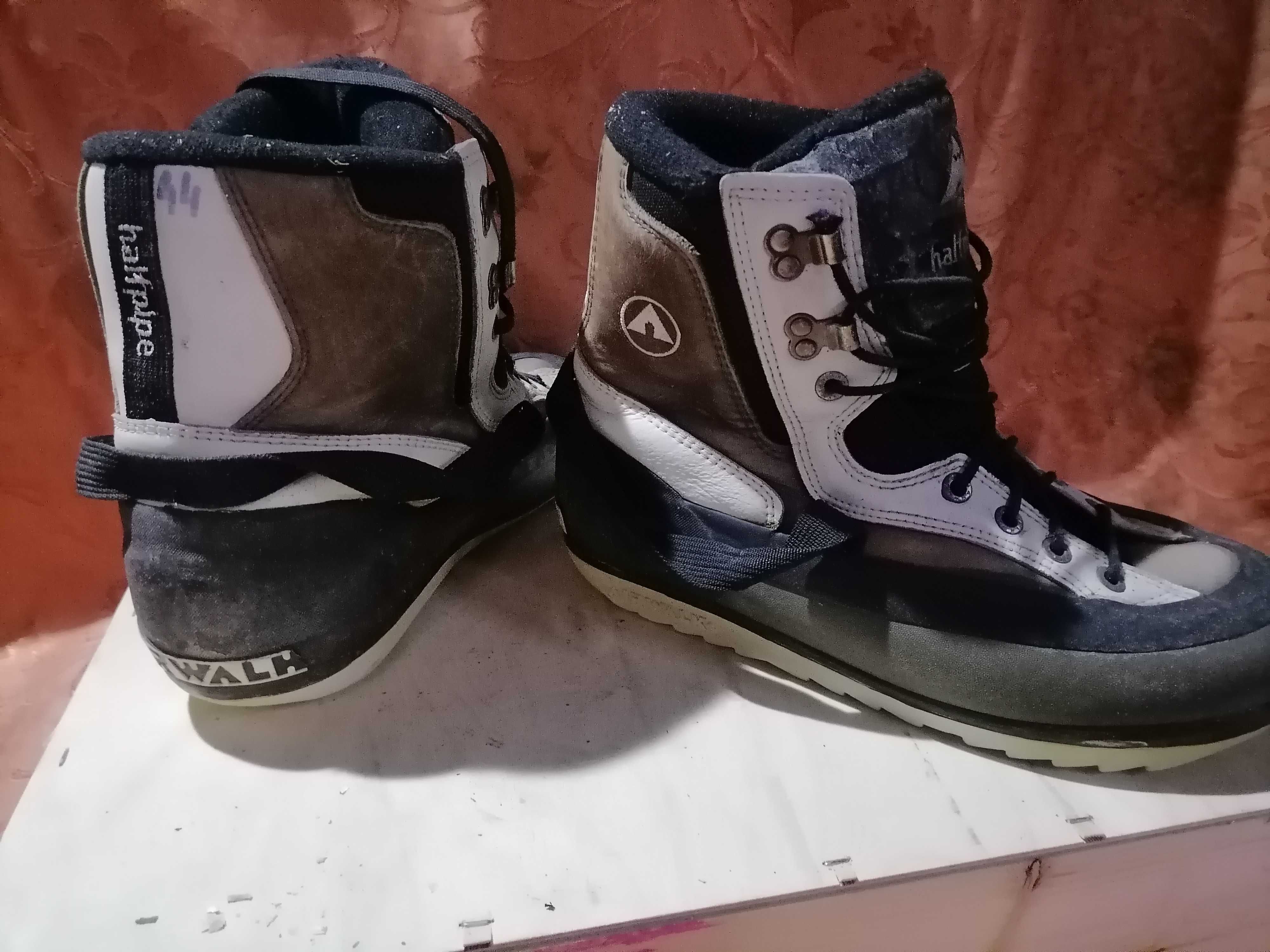 Buty snowboard używane 44