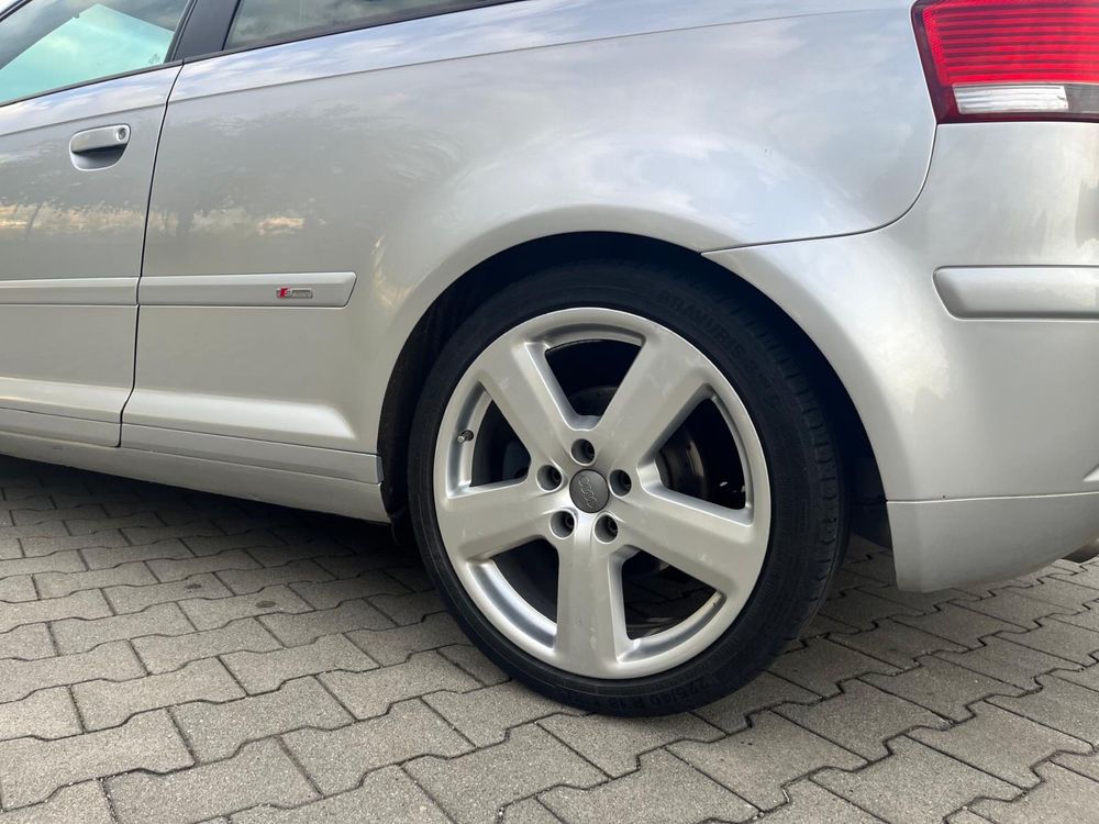 Audi A3. 4x4 s-line