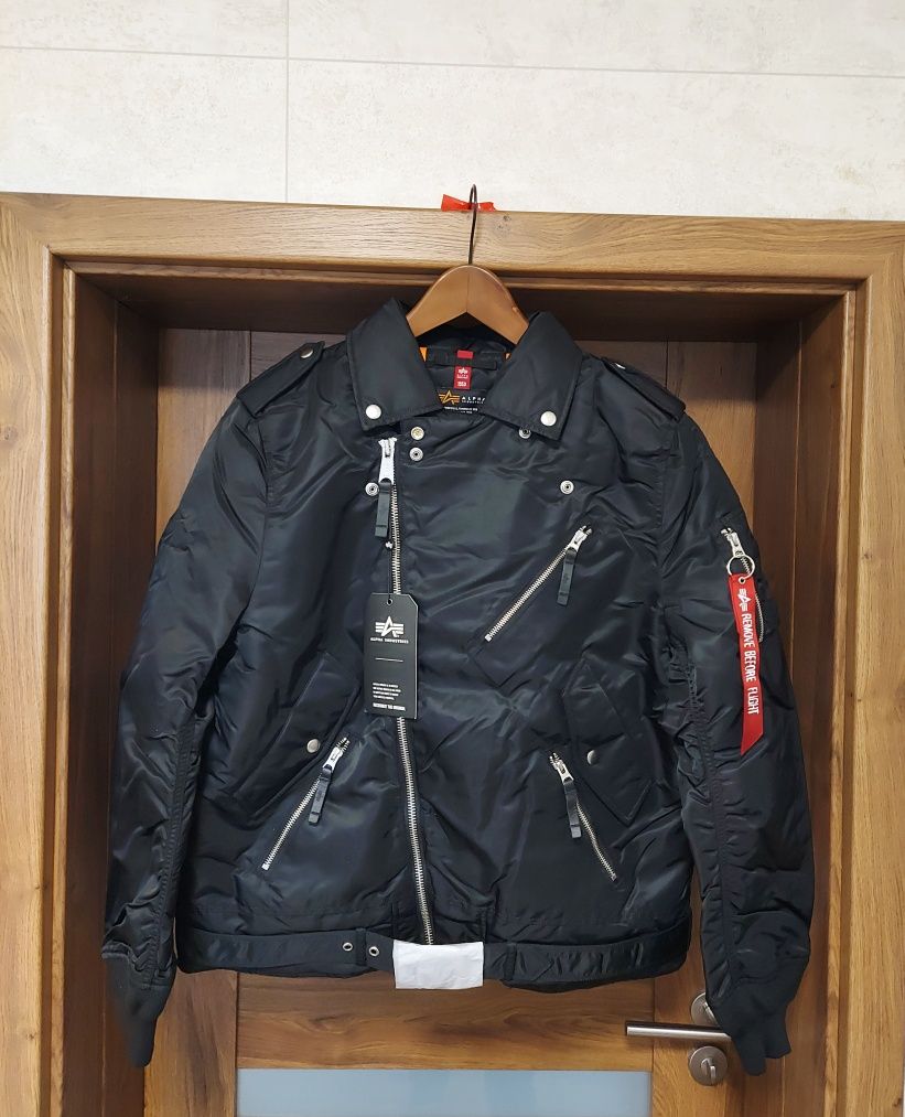 Kurtka czarna Alpha Industries Outlaw rozmiar L