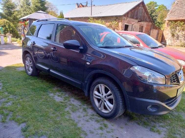 Samochod Nissan Qashqai +2