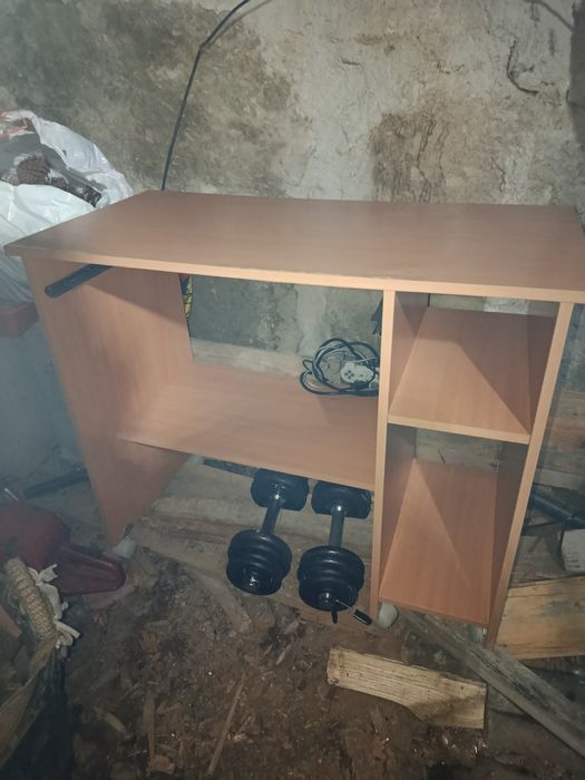 Mesa computador pc desocupar