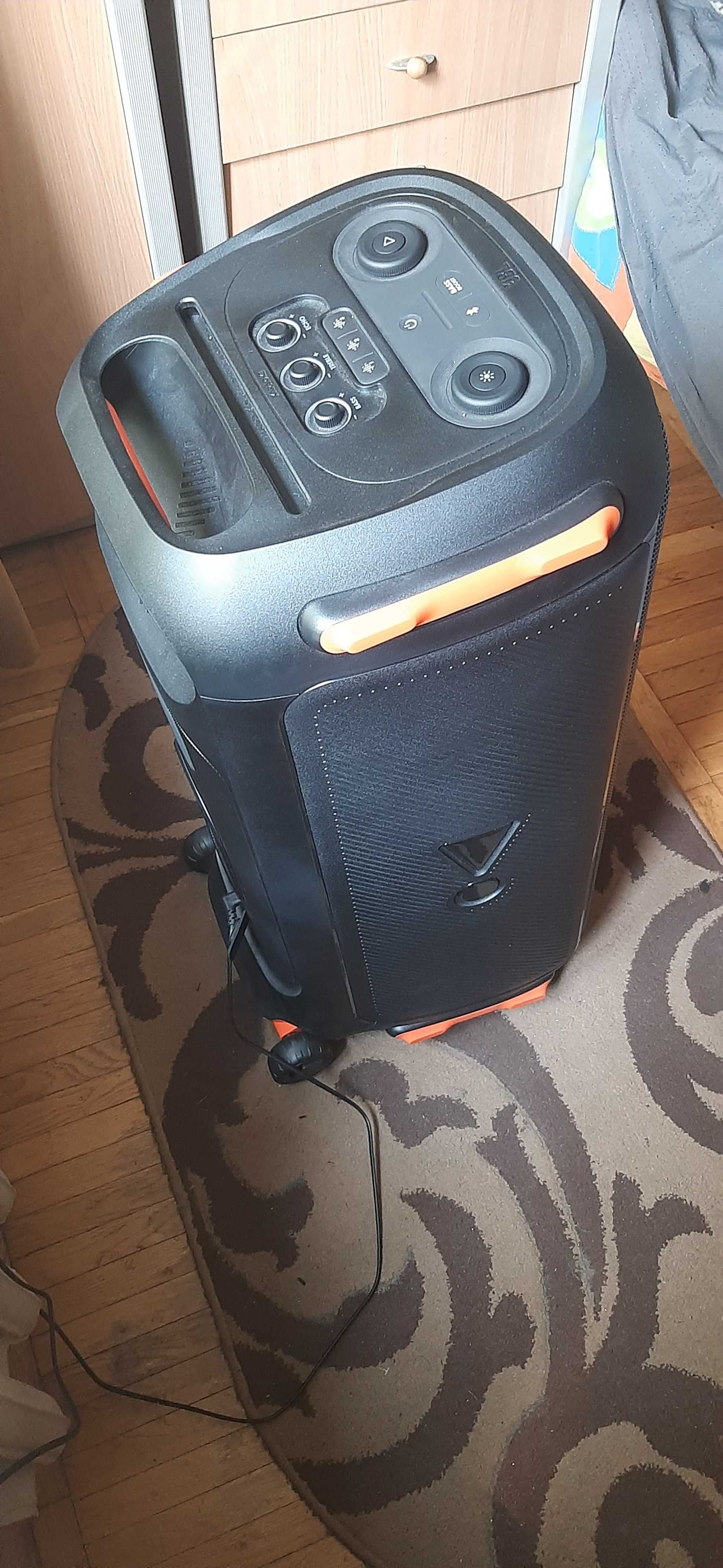 JBL Partybox 710