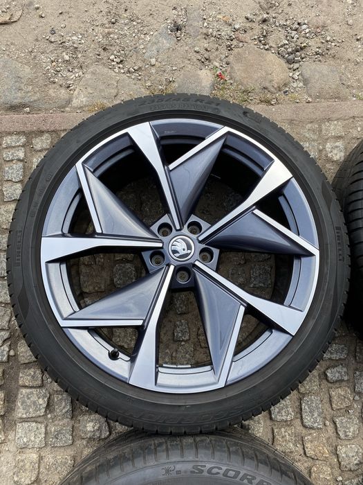 Oryginalne Koła Skoda Kodiaq RS, Enyaq 21” Opony Pirelli 23rok JakNowe