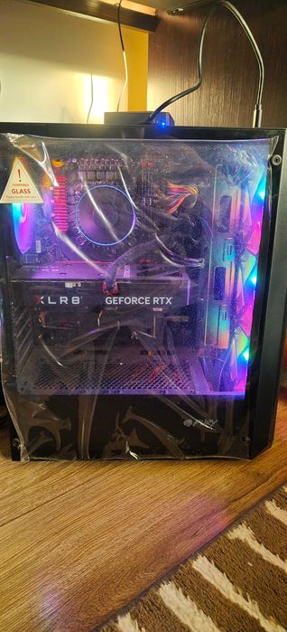 Komputer stacjonarny gamingowy + monitor, dysk, pady za dopłatą