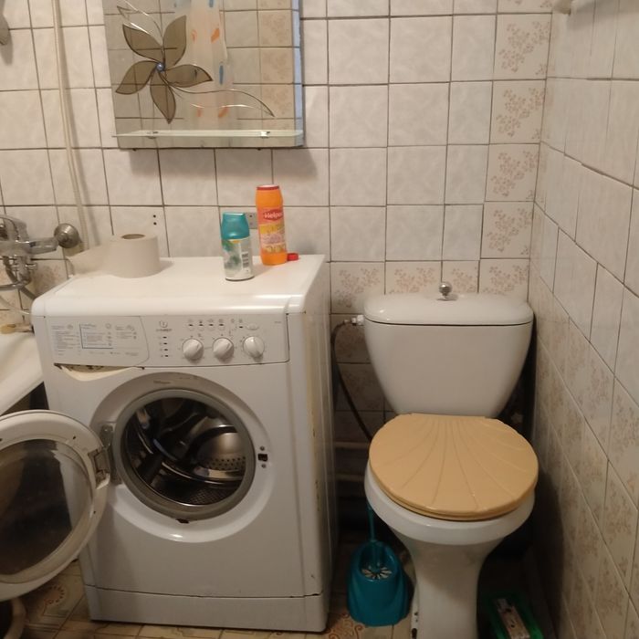 Продам 1 к.из.кв.на заводе Шевченко.13500 торг