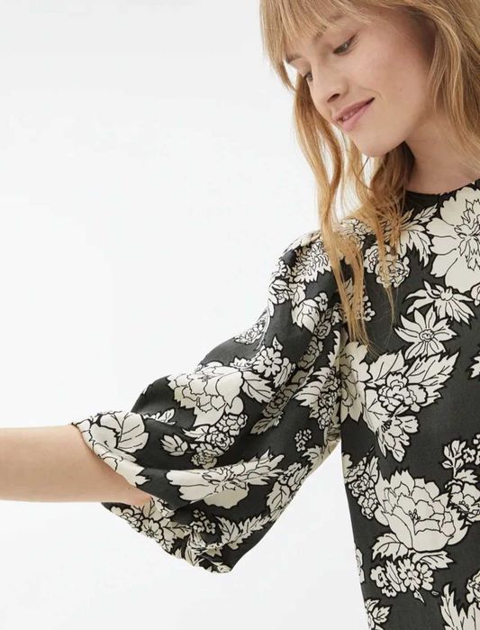 Нова сукня ARKET 2XL