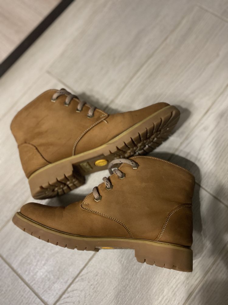 Ботинки під Timberland