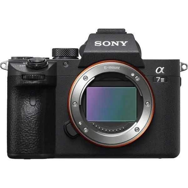 Фотоапарат Sony Alpha A7 III Body