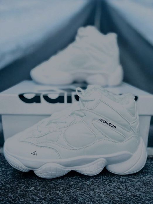Жіночі шкіряні зимові кросівки Adidas/зимние белые ботинки адидас