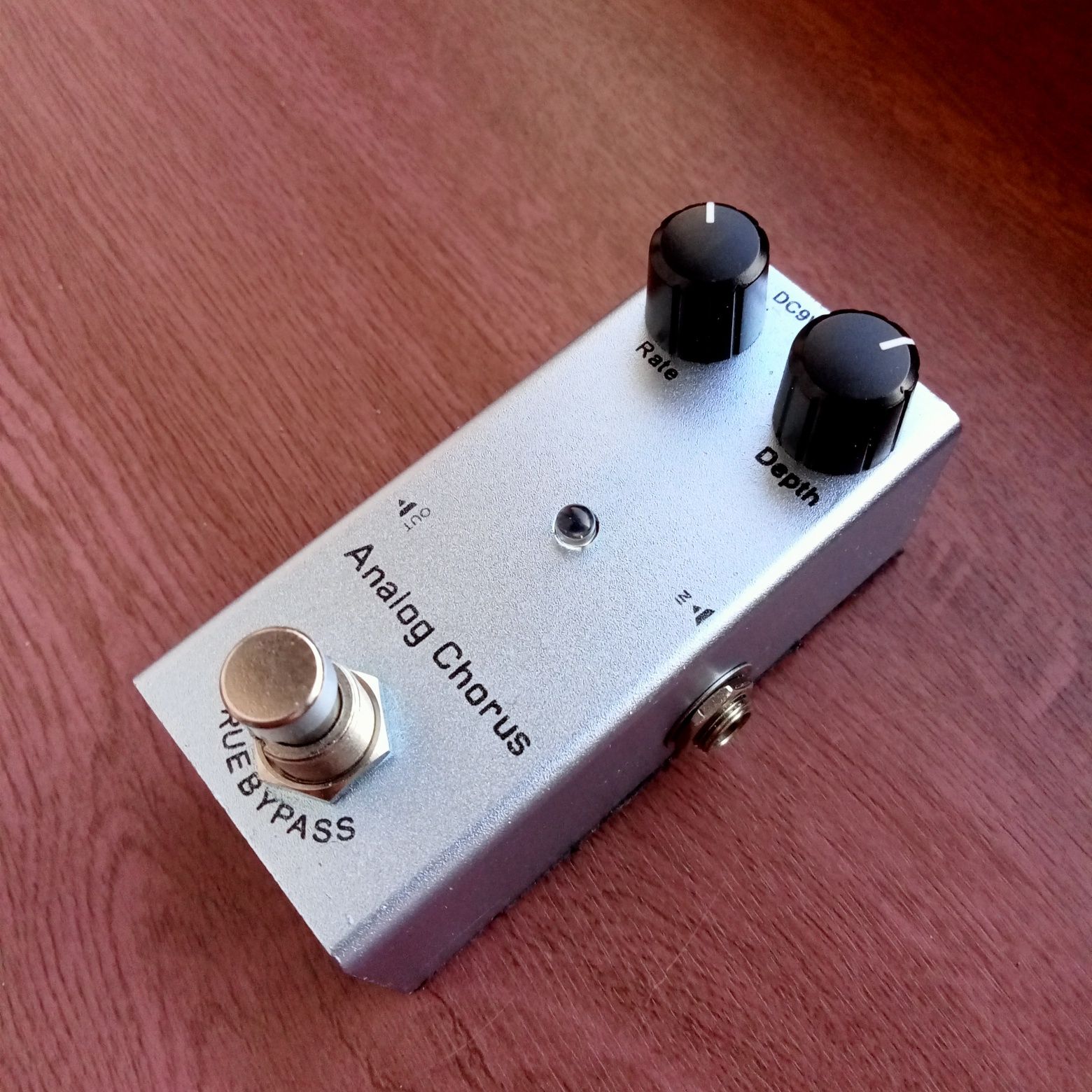 Analog Chorus efekt gitarowy bas skrzypce wokal