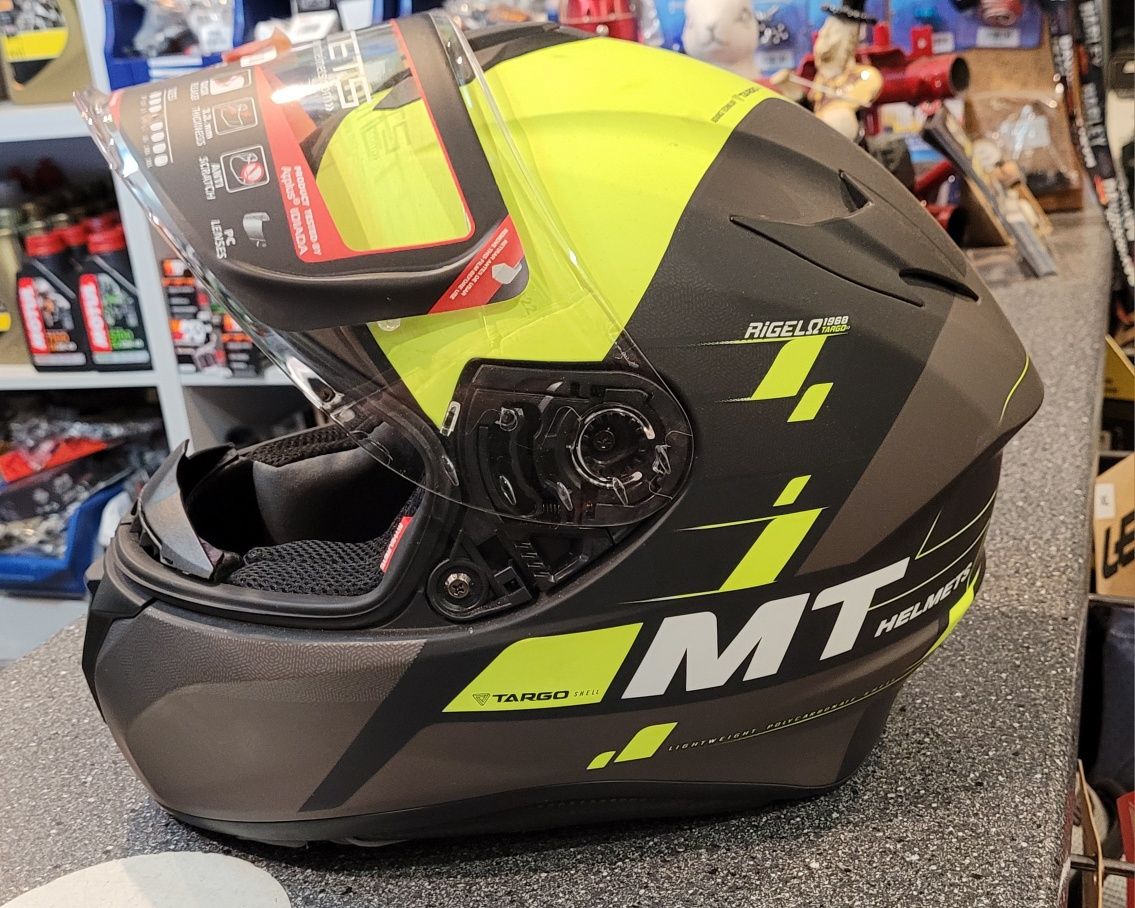 Kask na motor,skuter grafiki  Mt Helmets Targo sklep Grójec