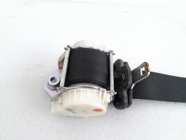 Cinto frente esquerdo FORD Focus II (DA_)