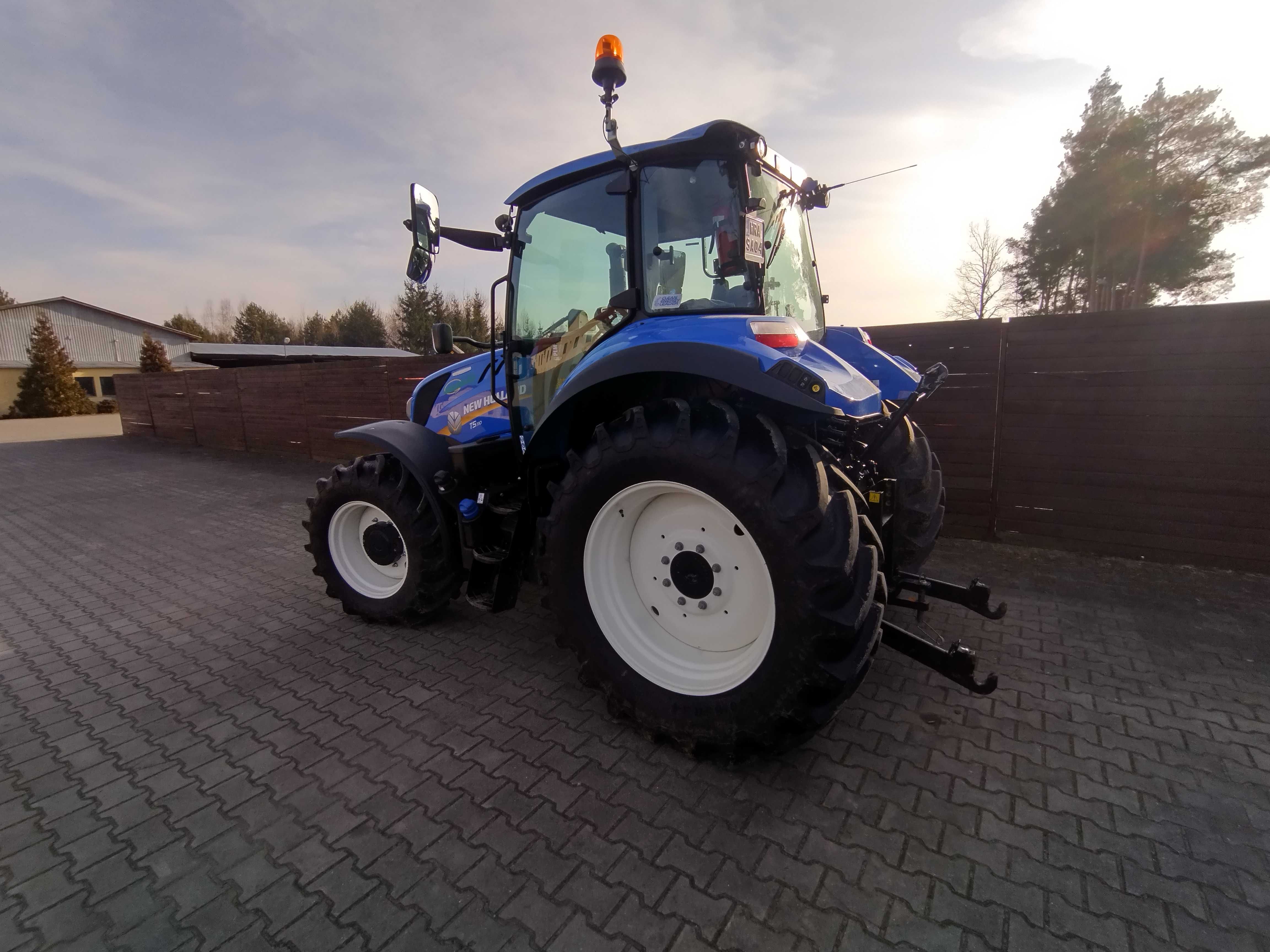 New Holland T5 110 ELEKTROCOMAND