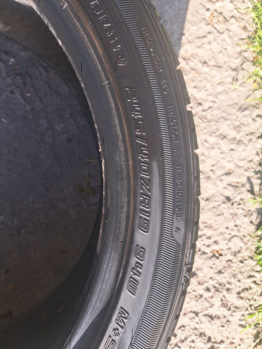 Шини бу 245/40 R19